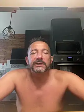 Živá chatovací místnost daddy3945