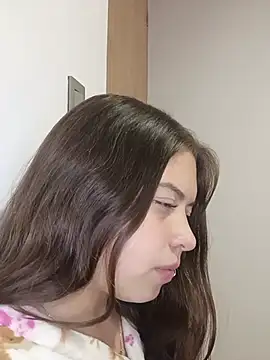 Živá chatovací místnost DiamondNath_