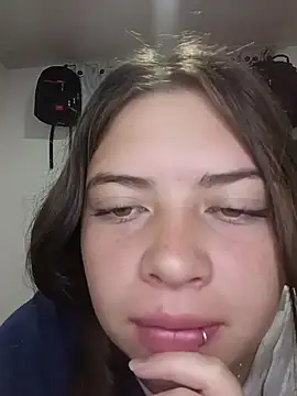 Živá chatovací místnost DiamondNath_