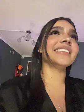 miadecker's Live Chat Room
