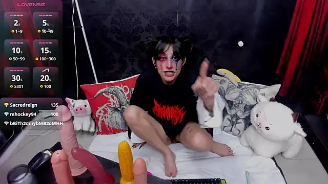 Živá chatovací místnost Evelin_Hellsing