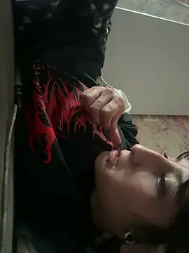 ห้องแชทสดของ Evelin_Hellsing