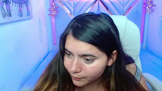 Sala de chat en directo de Laurha_