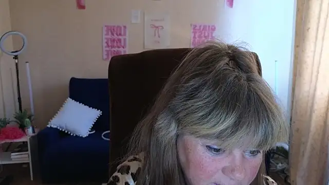 Sala de chat en directo de Melania_Cook