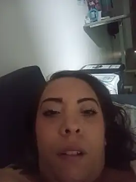 anisuescun Adlı Modelin Canlı Sohbet Odası