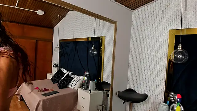 ANAMARIAMD 실시간 채팅방