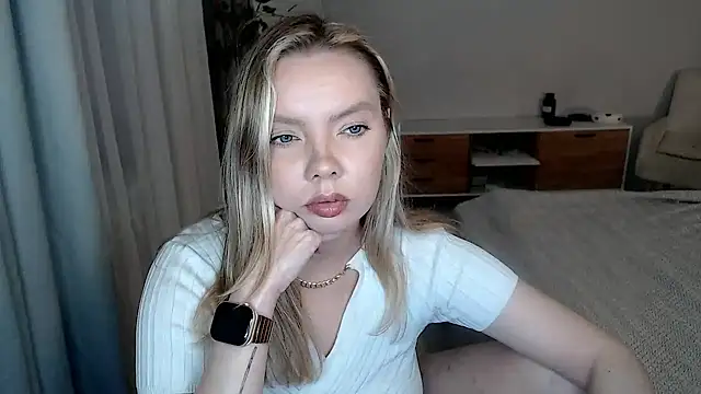 PolinaXXXXXJones чат на живо