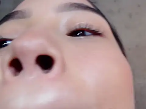 LukeAndZoey 现场聊天室