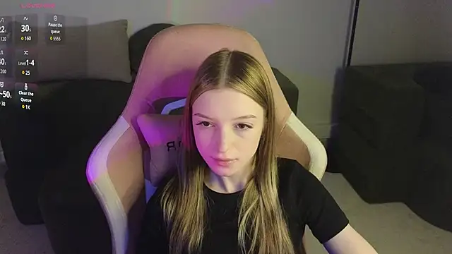 Eva_Th0mpson Adlı Modelin Canlı Sohbet Odası