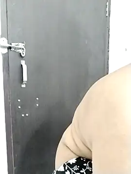 Pokój czatu na żywo – sexyy_nidhii