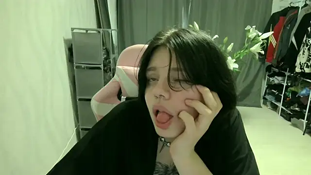חדר צ'אט בשידור חי של VeIvetLure