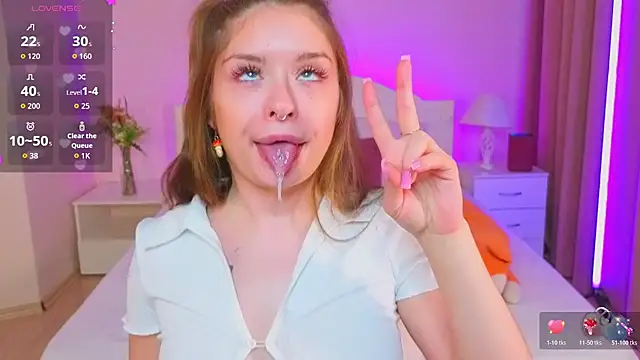 selenamils Adlı Modelin Canlı Sohbet Odası