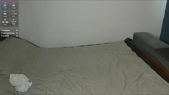 MiaSweetti élő chatszobája