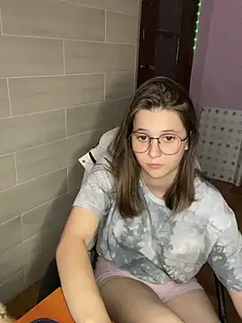 Chat soba uživo modela Blossom_Emily