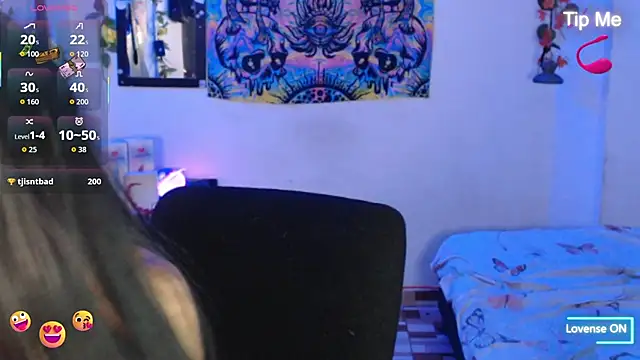 Živá chatovací místnost bastethott