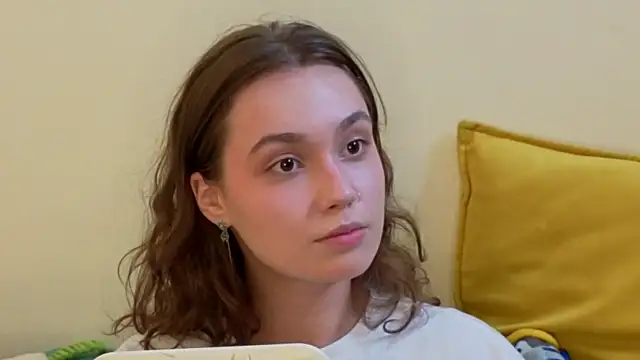 JolieDerringer Adlı Modelin Canlı Sohbet Odası