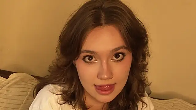 JolieDerringer Adlı Modelin Canlı Sohbet Odası