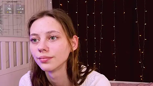 Živá chatovací místnost HarriettKitty