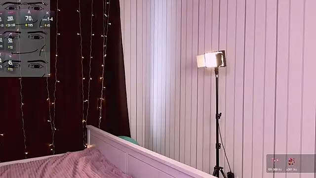 غرفة دردشة HarriettKitty المباشرة