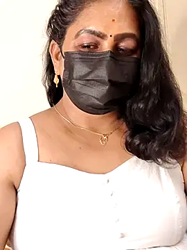 mallu_flower – Naživo XXX chat