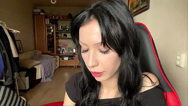 غرفة دردشة DavidaStorino المباشرة