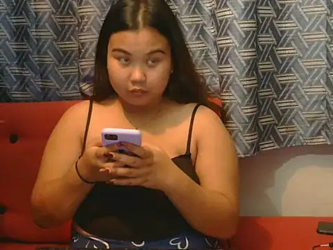 ห้องแชทสดของ hotchickgirl