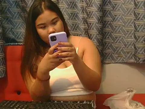 ห้องแชทสดของ hotchickgirl