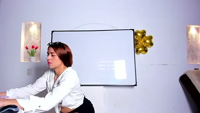 Milly610 실시간 채팅방