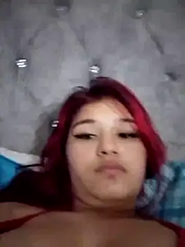 Sala de chat ao vivo de LunaClarens