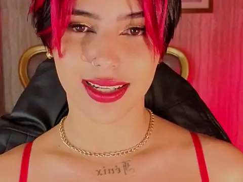 hemma_s1 Adlı Modelin Canlı Sohbet Odası
