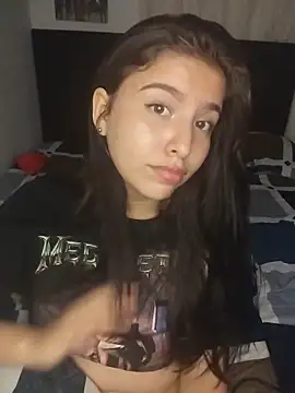 LinaColombianGirl Live Chatraum