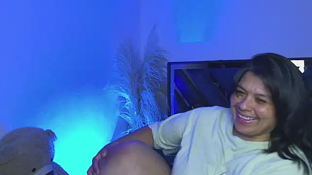 Martina_Foxy01 现场聊天室