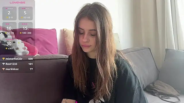 Živá chatovac í místnost evvaavve