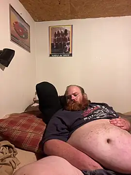 Bigfarmdaddy69's Live Chat Room