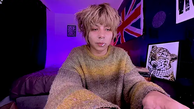 Aronn_44 Live Sex Cam Show