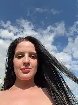 Evaryn Live Chatraum
