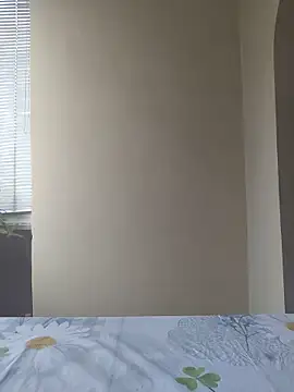 EmmaEmmy40 Adlı Modelin Canlı Sohbet Odası