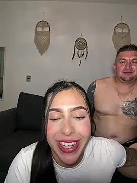 Chat soba uživo modela TaliakymCouple