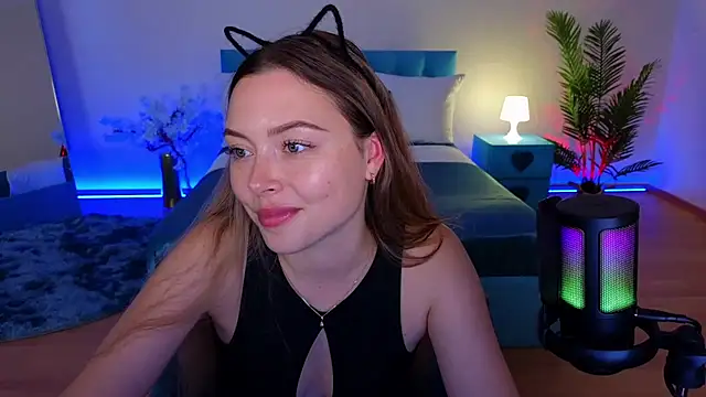Ava_Loone Live Chatraum