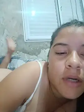 Chat soba uživo modela Soy_sashaa