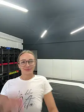Živá chatovací místnost leonmessi3