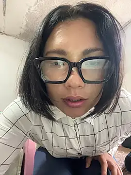 sarita_hos – live chatrum