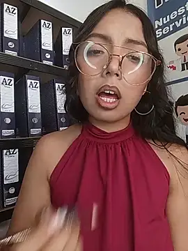 JENNIFER__03 Live Chatraum
