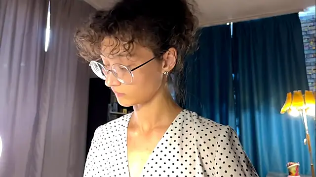 CurlyWinx 即時聊天室
