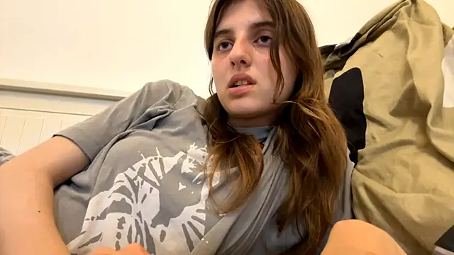 חדר צ'אט בשידור חי של ActaedCottage