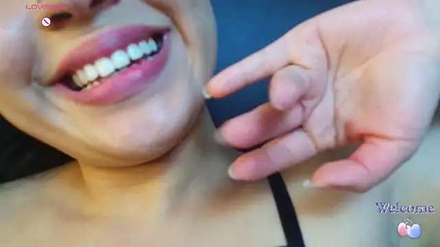 Lubnna Live Chatraum