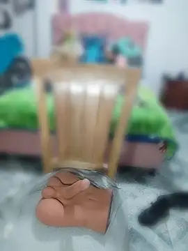 Živá chatovací místnost Lubnna