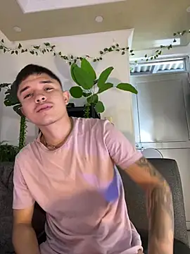 SAMY_AND_FRIENDSS Live Chatrum