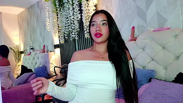 Zaira_bonny Cameră chat live