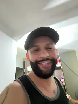 Ssombra_ Live Chatraum